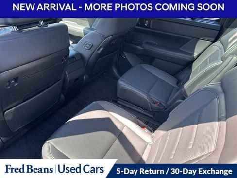 Used 2025 Hyundai Santa Fe Calligraphy image 17