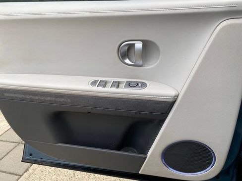 Used 2022 Hyundai Ioniq 5 SEL RWD image 22