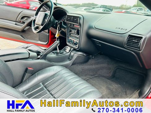 Used 2001 Chevrolet Camaro Z28 w/ SS Performance/Appearance Pkg image 13