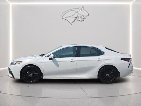 Used 2024 Toyota Camry XSE w/ Cold Weather Package FWD image 2