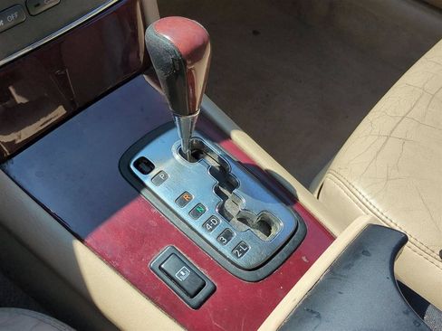 Used 2004 Lexus ES 330 FWD image 23