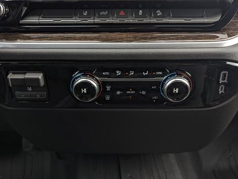 New 2026 GMC Sierra 2500 SLE image 26