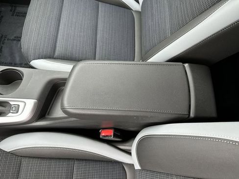 Used 2024 Buick Envista Preferred w/ Convenience I Package image 25