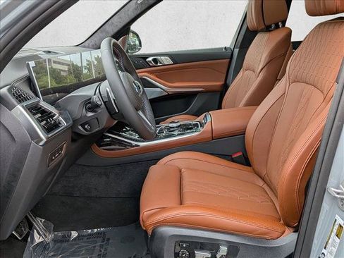 New 2027 BMW X7 M60i AWD/4WD image 4