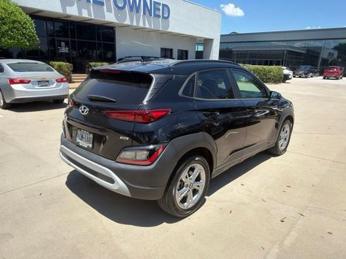 Used 2023 Hyundai Kona SEL w/ Cargo Package AWD/4WD image 3
