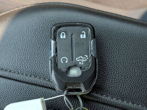 Used 2019 Chevrolet Silverado 1500 RST w/ All-Star Edition AWD/4WD image 39