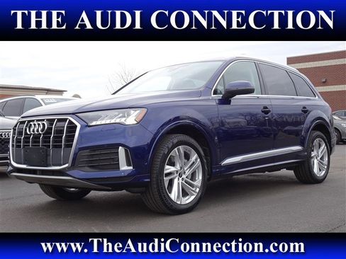 Certified 2024 Audi Q7 2.0T Premium Plus image 1