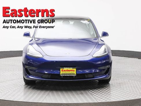 Used 2018 Tesla Model 3 Long Range image 2