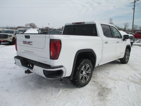 New 2026 GMC Sierra 1500 SLT w/ SLT Convenience Package image 5