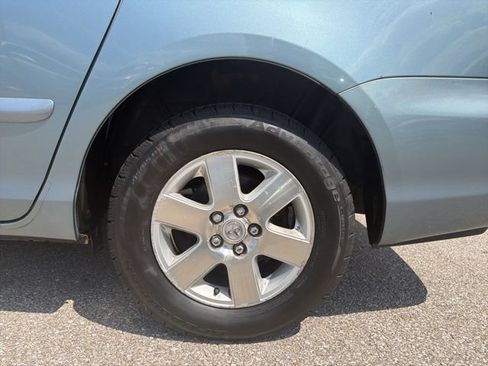 Used 2006 Toyota Sienna FWD image 29
