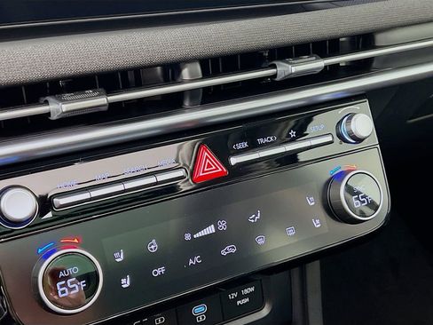 New 2026 Hyundai Tucson Limited image 14