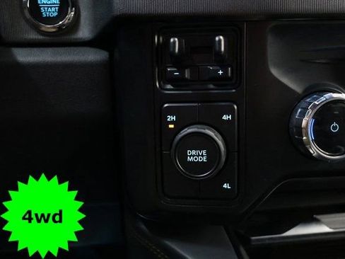 Used 2024 Ford F450 Platinum image 27