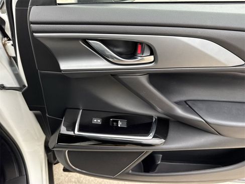 Used 2022 MAZDA CX-9 Touring w/ Touring Premium Package image 45