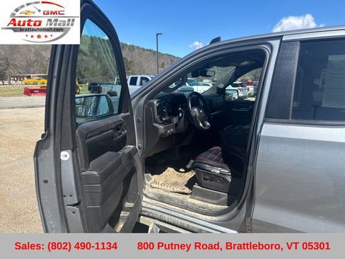 Used 2023 Chevrolet Silverado 1500 LT w/ Z71 Off-Road Package image 13