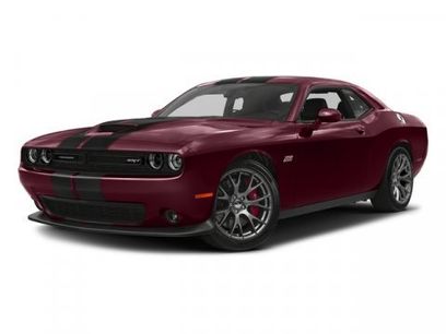Used 2017 Dodge Challenger SRT w/ Technology Group