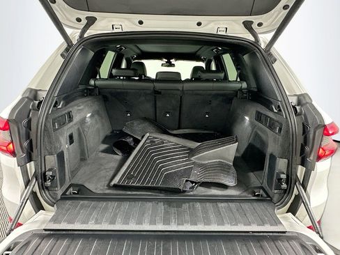 Used 2021 BMW X5 xDrive40i w/ Premium Package image 27