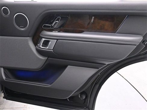 Used 2021 Land Rover Range Rover P525 Westminster Edition LWB image 17