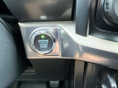 Used 2023 Ford F150 Raptor AWD/4WD image 42