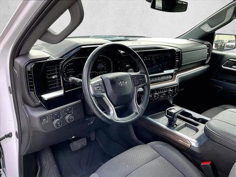 Used 2024 Chevrolet Silverado 1500 RST AWD/4WD image 14