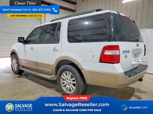 Used 2014 Ford Expedition XLT w/ Equipment Group 202A RWD image 3