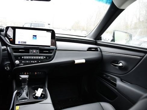 New 2025 Lexus ES 350 w/ Premium Package image 20