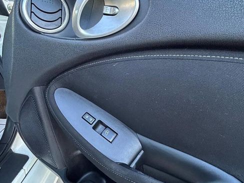 Used 2010 Nissan 370Z Touring w/ Sport Pkg image 33