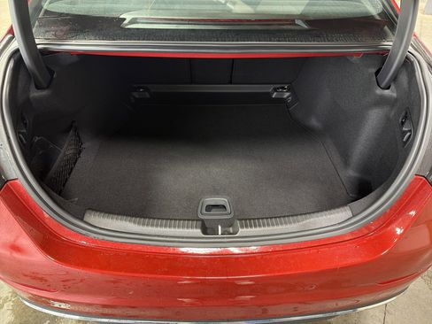 Used 2022 Mercedes-Benz C 300 4MATIC Sedan image 18