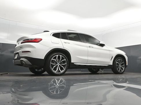 Used 2022 BMW X4 xDrive30i w/ Premium Package AWD/4WD image 42
