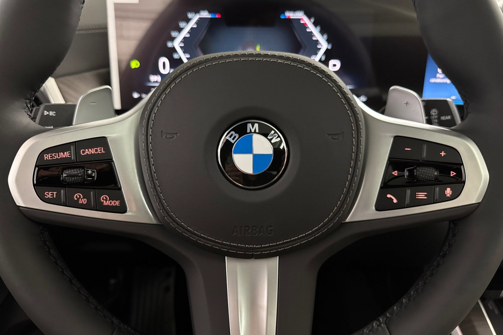 Used 2026 BMW X5 sDrive40i w/ M Sport Package RWD image 16