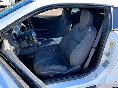 Used 2015 Chevrolet Camaro LT image 14