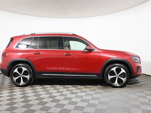 Certified 2026 Mercedes-Benz GLB 250 GLB 250 image 8