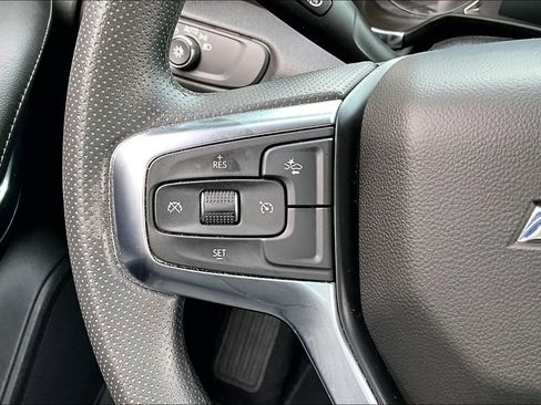 Used 2025 Chevrolet Blazer LT image 11