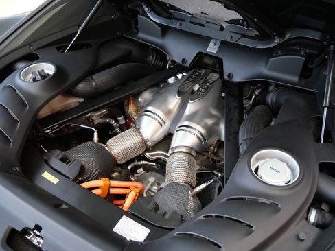 Used 2022 Ferrari 296 GTB RWD image 21