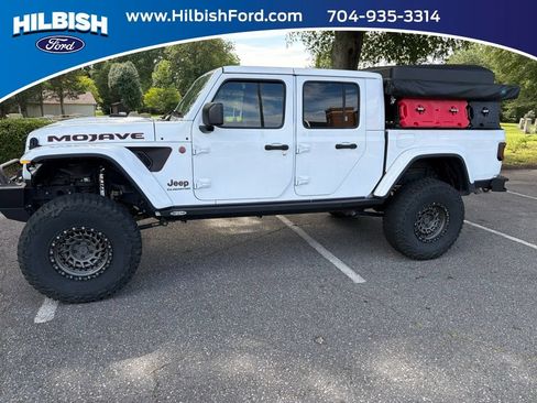 Used 2021 Jeep Gladiator Mojave AWD/4WD image 1