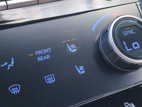 New 2026 Hyundai Santa Fe Limited FWD image 30