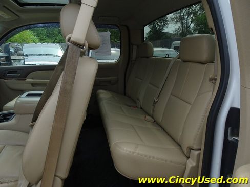 Used 2011 GMC Sierra 3500 SLT w/ SLT Convenience Package AWD/4WD image 14