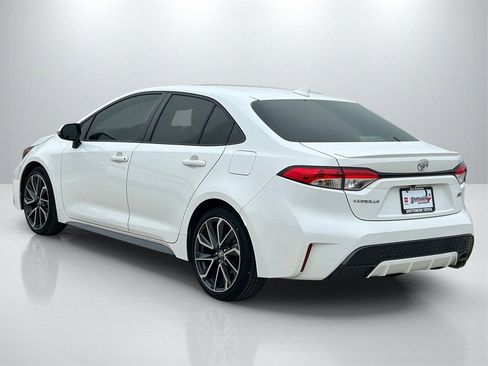 Used 2022 Toyota Corolla SE image 7