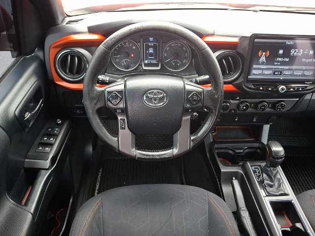 Used 2016 Toyota Tacoma TRD Off-Road w/ Exterior Package AWD/4WD image 12