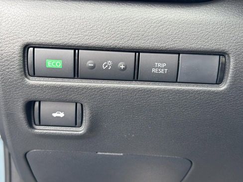 New 2025 Nissan Sentra SR w/ SR Premium Package image 11