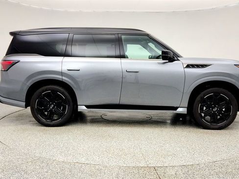 Used 2026 INFINITI QX80 4WD image 4