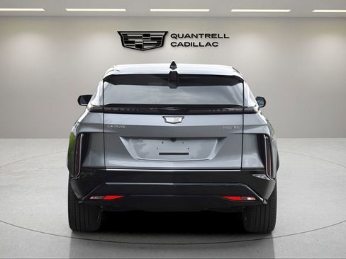 New 2025 Cadillac Lyriq Luxury w/ LPO, Floor Liner Package image 5