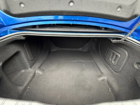 Used 2017 Chevrolet Camaro LT w/ Technology Package RWD image 13