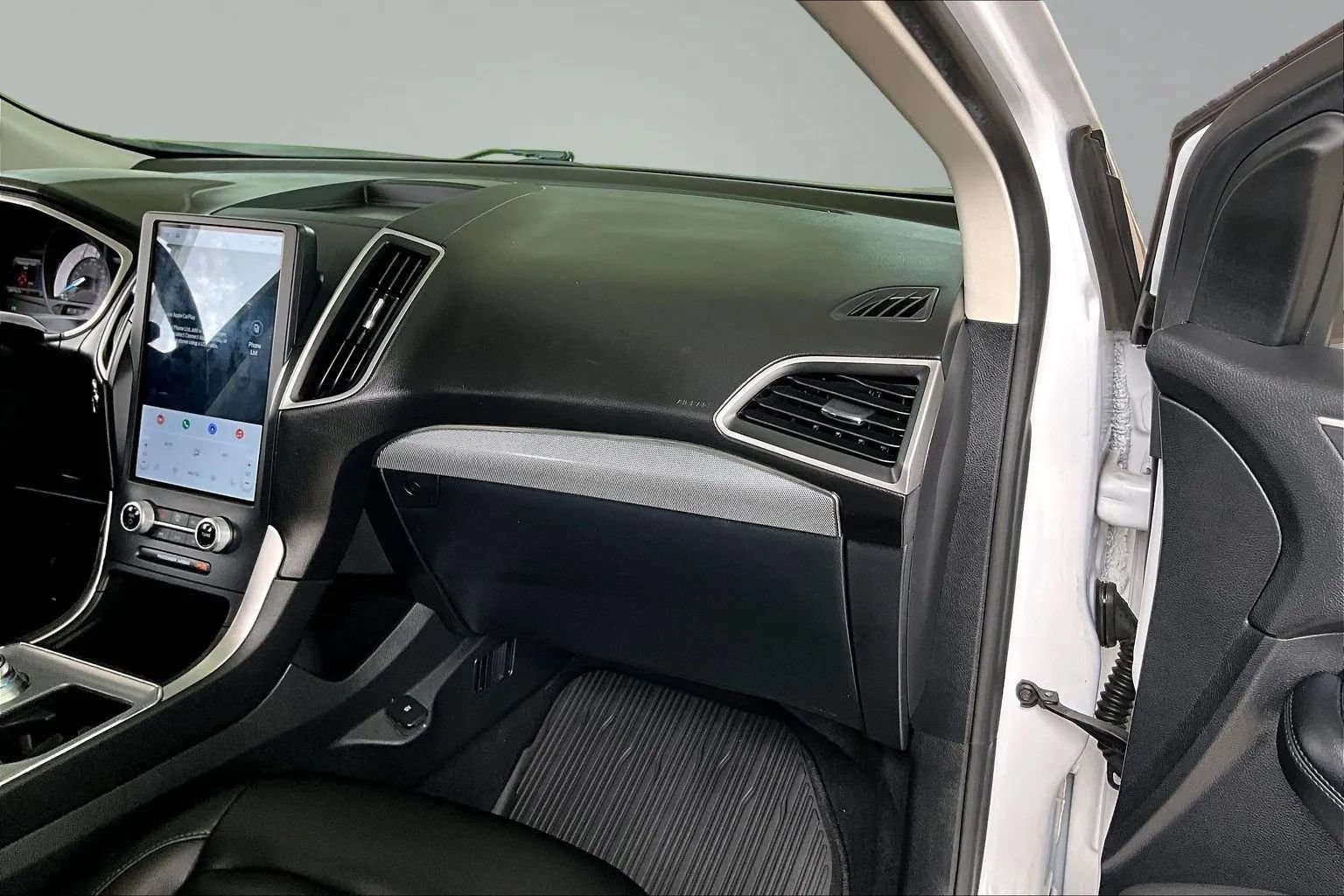 Used 2021 Ford Edge SEL FWD image 23