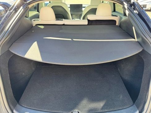 Used 2023 Tesla Model Y Long Range image 27