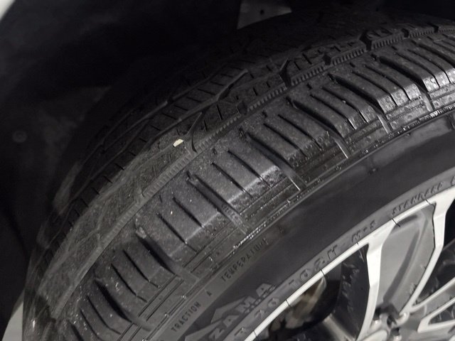 Used 2017 GMC Acadia Denali w/ Technology Package AWD/4WD image 48
