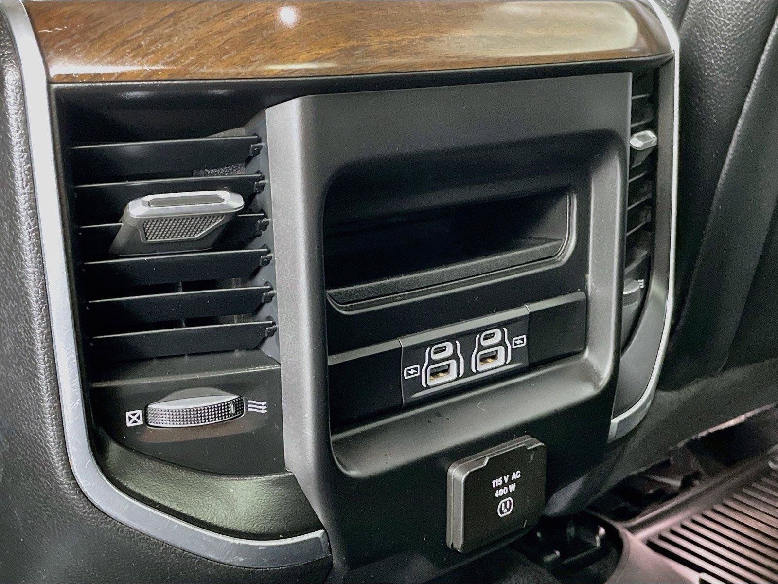 Used 2022 RAM 1500 Laramie AWD/4WD image 27