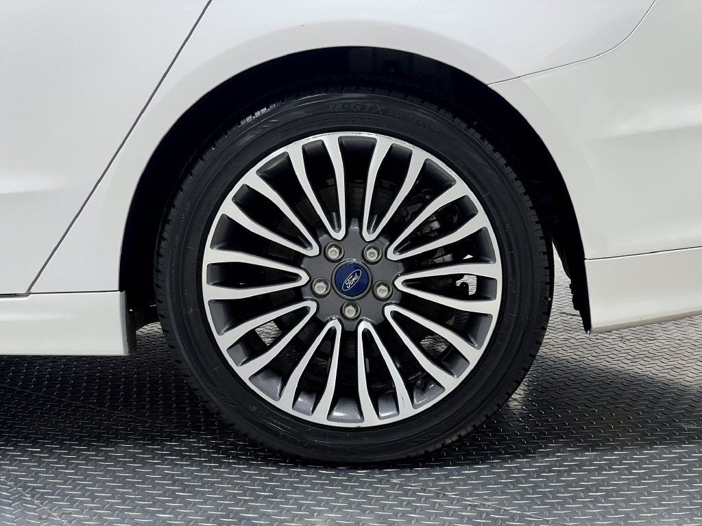 Used 2018 Ford Fusion Platinum FWD image 38