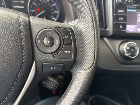 Used 2017 Toyota RAV4 LE w/ All Weather Liner Package image 27