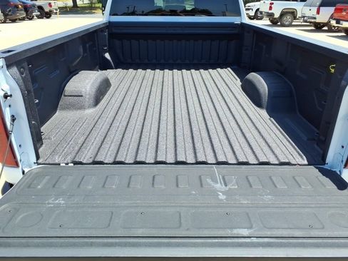 Used 2025 Chevrolet Silverado 2500 W/T w/ WT Convenience Package AWD/4WD image 13