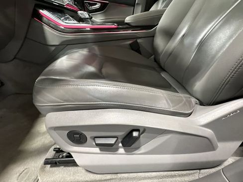 Used 2024 Audi Q7 3.0T Premium Plus image 18